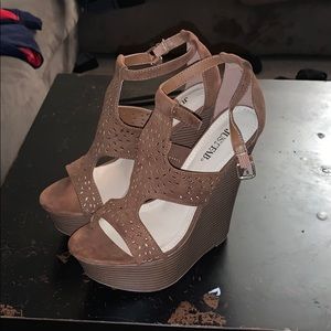 Brown Wedges